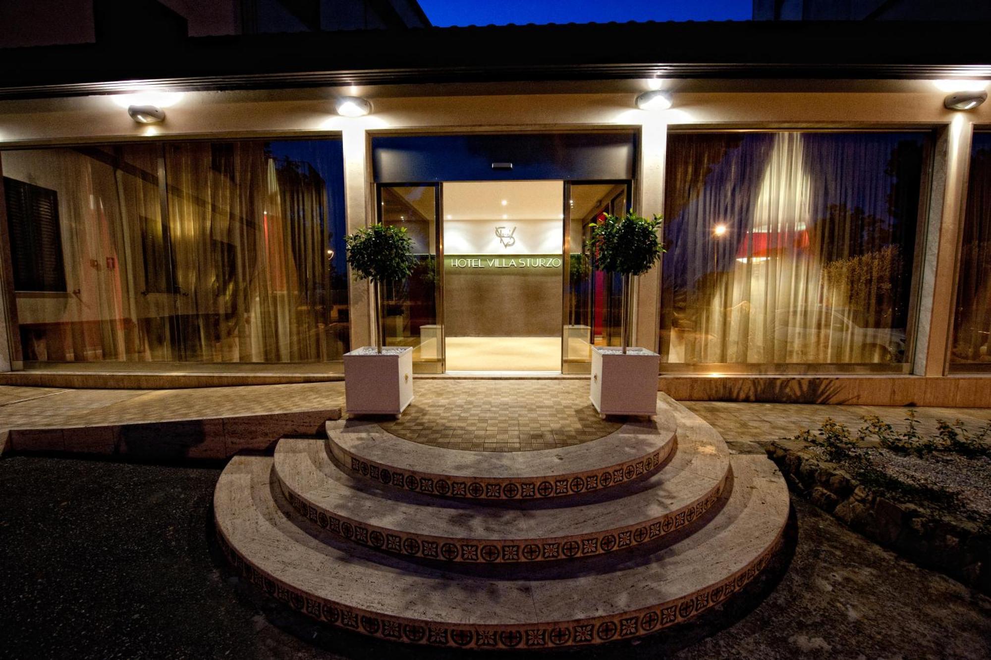 Hotel Villa Sturzo كالتاجيروني المظهر الخارجي الصورة