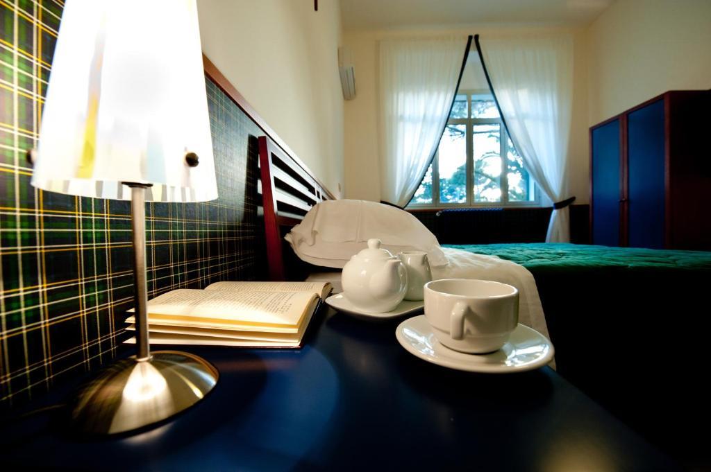 Hotel Villa Sturzo كالتاجيروني الغرفة الصورة